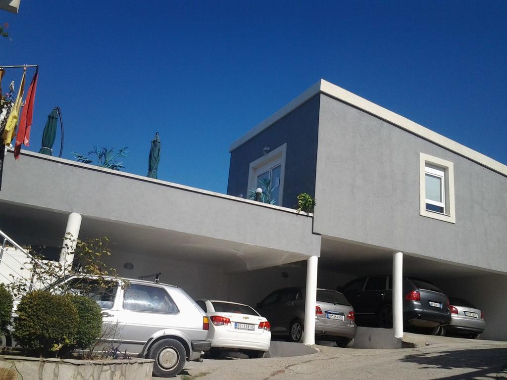 Guesthouse Oaza Emi Dobra Voda Exterior foto